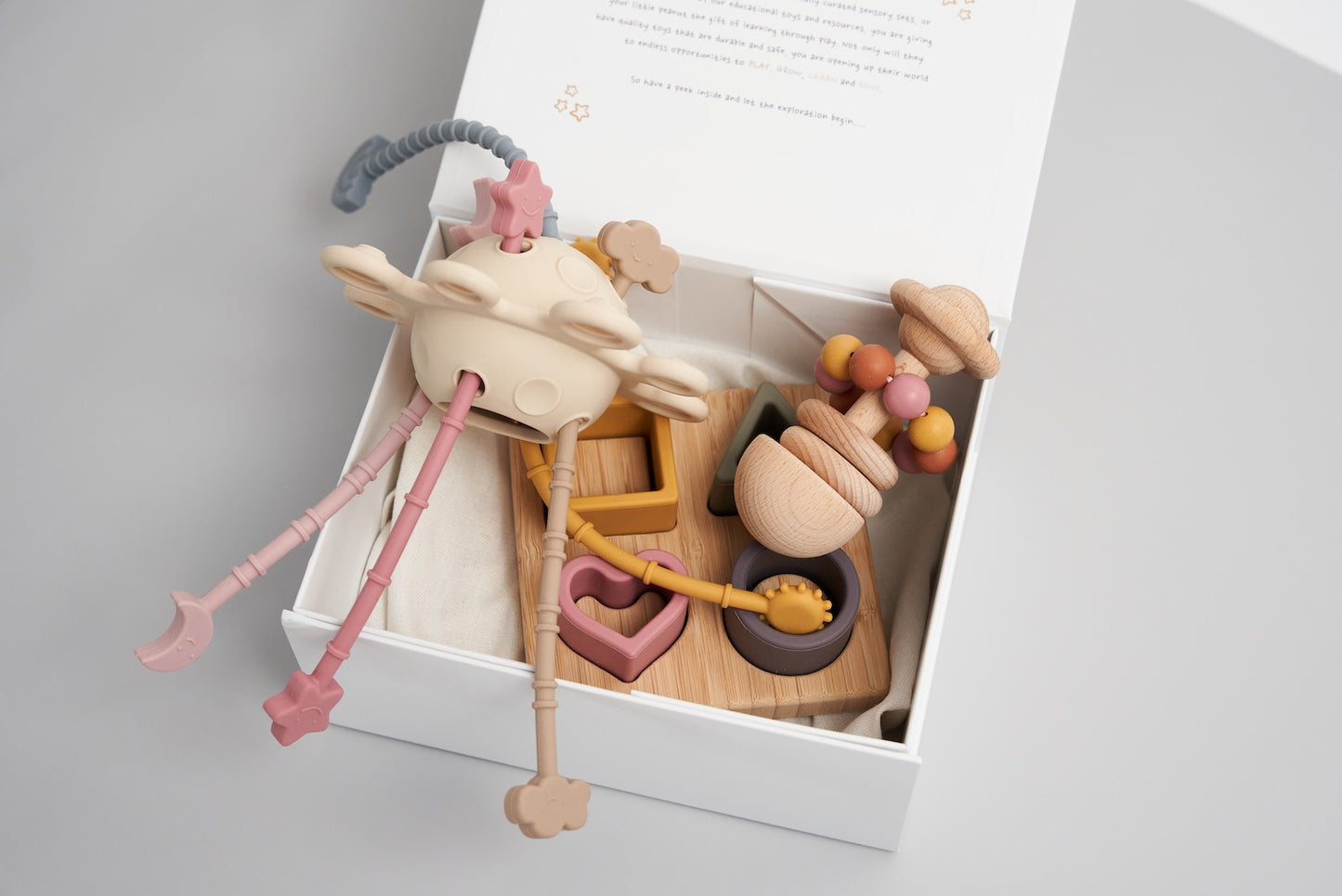 Beautiful Beginnings Play Set - Neutral